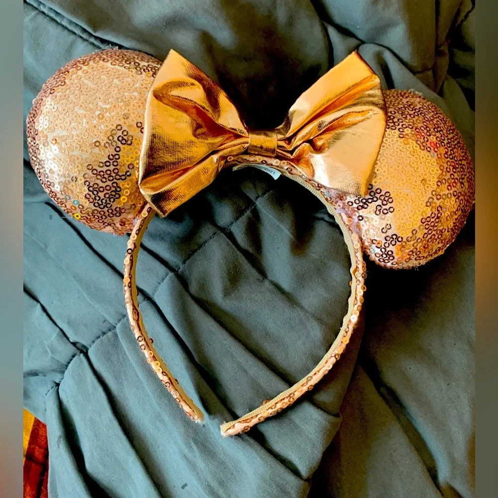 Peachy pink sequined Mickey Mouse ears #36233236-1021